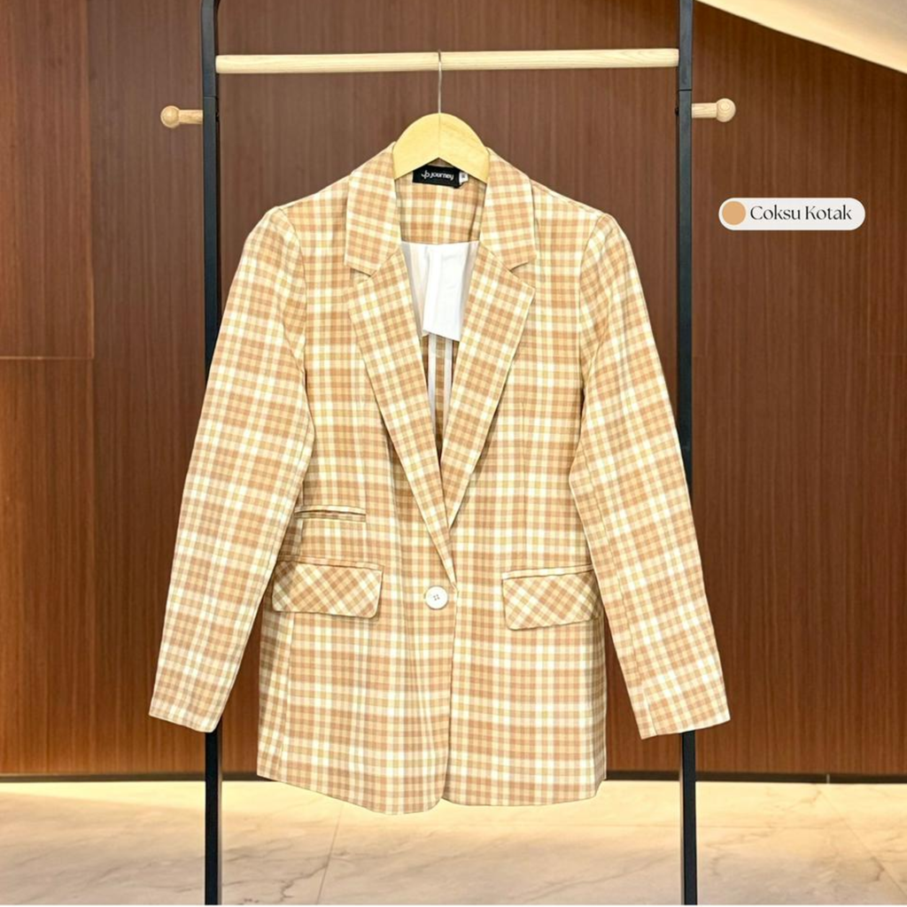Melisa Blazer